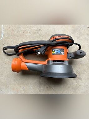 RIDGID R2611 Corded Dual Random Orbital Sander